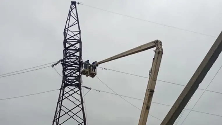 Megrongálódtak az energetikai infrastruktúra létesítményei. Fotó: Ukrenerho