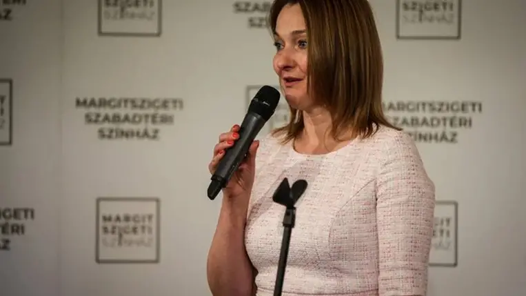 Novák Irén, a Kulturális és Innovációs Minisztérium művészetért és közösségi művelődésért felelős helyettes államtitkára.Fotó: MH/Török Péter