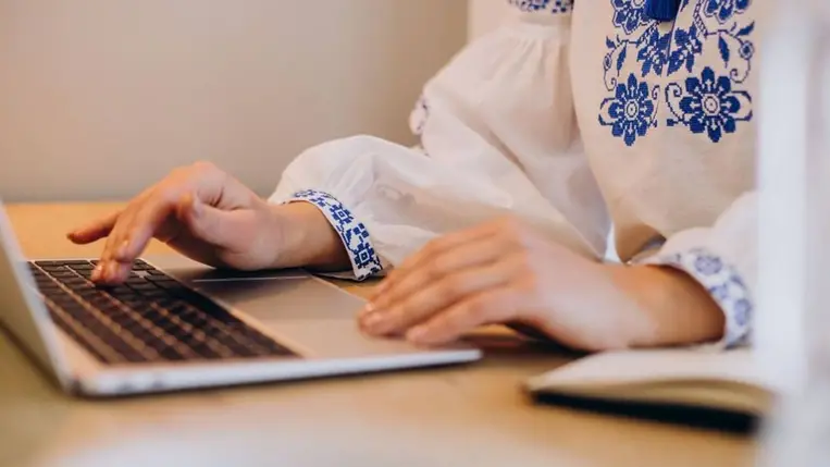 Ukrajnában komolyan meg akarják emelni a nyelvtörvény megsértéséért kiszabott bírságokat. Illusztráció. Fotó: Internet