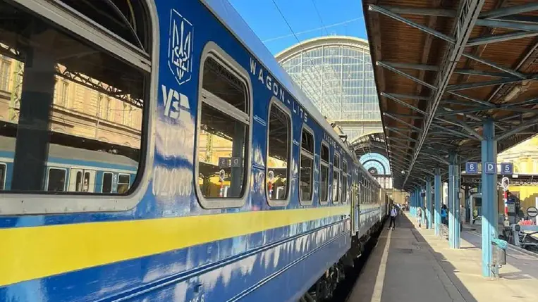 Zelenszkij bejelentette: Ukrajnában 3000 kilométerig ingyen lehet majd vonatozni. Fotó: facebook.com/Ukrzaliznytsia