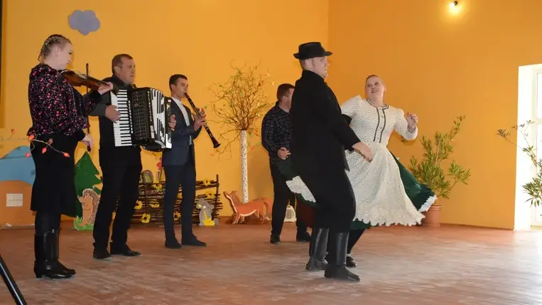 Korszerű játszóteret avattak Tiszabökényben