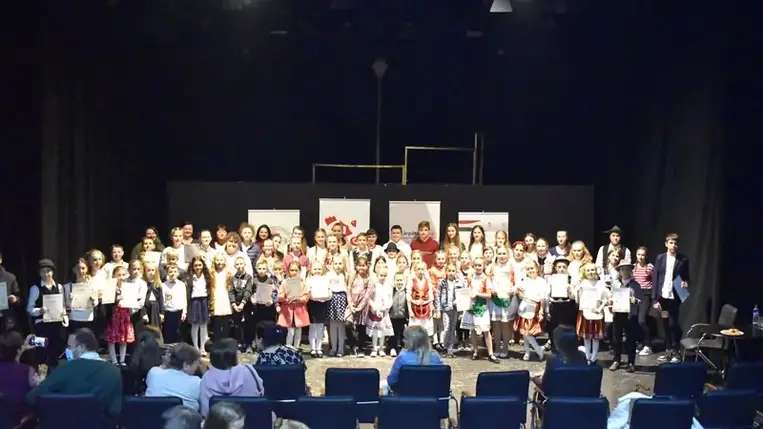 Mesemondó verseny a PCS szervezésében