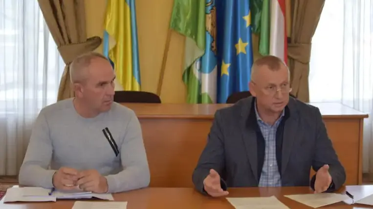 Ravatalozókat építenének az elöljárói körzetekben a Beregszászi Kistérségben