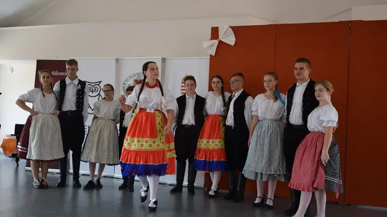 Tehetségkutató seregszemle és tábor Beregszászon