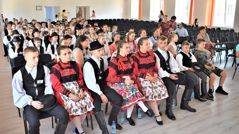 Kezdetét vette a „Szól a Fülemüle!”- VIII. Kárpátaljai népzenei és néptánc tehetségkutató