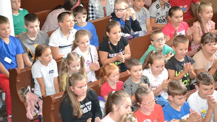 Vakációs bibliahét és konfirmandus hét Badalóban