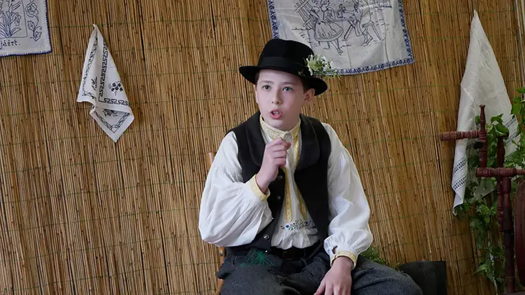 A Hagyományok Háza Hálózat-Szlovákia a Szlovákiai Magyar Művelődési Intézet partnereként Június 6-7-én rendezi Gombaszögön a XII. Ipolyi Arnold Népmesemondó Verseny döntőjét.