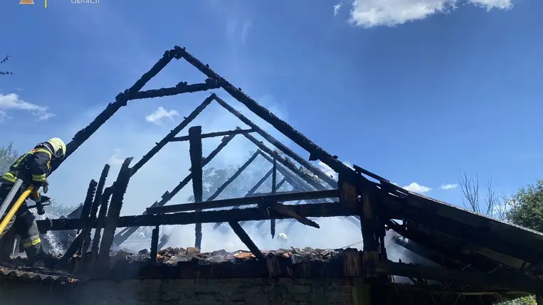 Két órán keresztül oltották a tüzet Kárpátalján