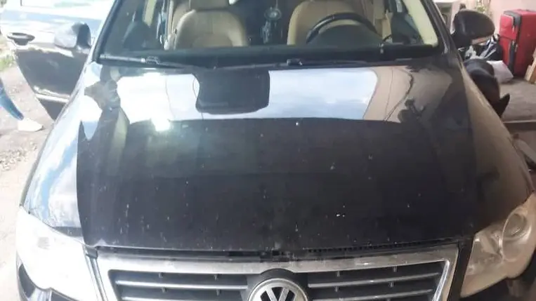 Egy Volkswagen személygépkocsiba került a csempészett cigaretta