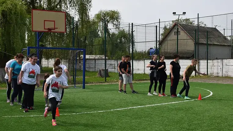 A Kárpátaljai Magyar Nagycsaládosok Egyesülete (KMNE) fontosnak tartja, hogy ebben a nehéz helyzetben is biztosítson közösségi alkalmakat. Fotó: Kovács Erzsébet