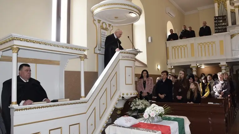 Lelkészbeiktatás Badalóban. Fotó: Kovács Erzsébet