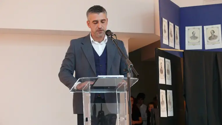 Az aradi vértanúkra emlékeztek a Rákóczi Főiskola szakgimnáziumának diákjai. Fotó: Kovács Erzsébet