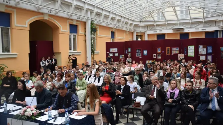 A „Szól a fülemüle” Kárpátaljai Népzenei és Néptánc Tehetségkutató döntőjén (Fotó: Kovács Elemér)