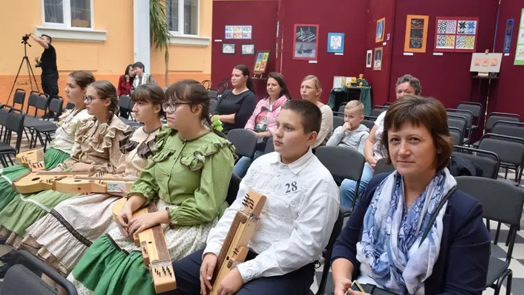 A „Szól a fülemüle” Kárpátaljai Népzenei és Néptánc Tehetségkutató döntőjén (Fotó: Kovács Elemér)