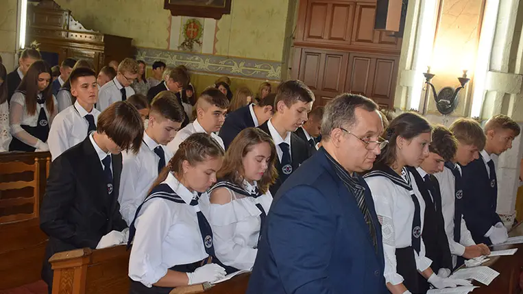 A II. Rákóczi Ferenc Kárpátaljai Magyar Főiskola Szakgimnáziumának tanévnyitóján. Fotó: Kovács Elemér