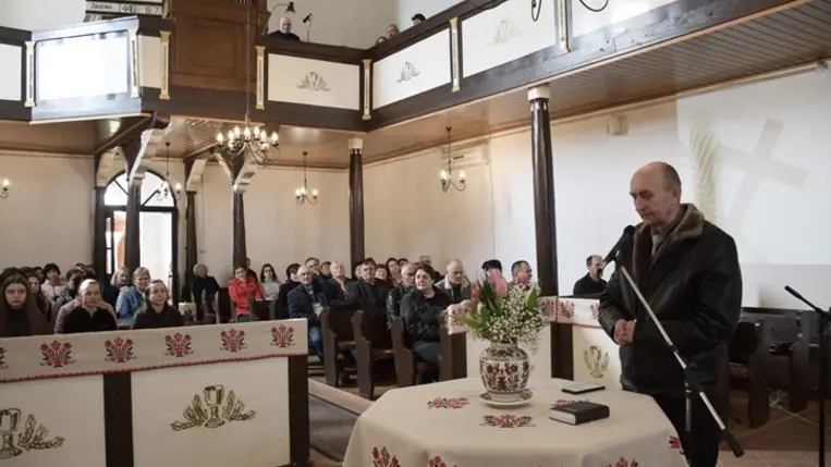 Virágvasárnapi kiskörzeti csendesdélután a nagyberegi református templomban. Fotó: Kárpátinfo/Kovács Erzsébet