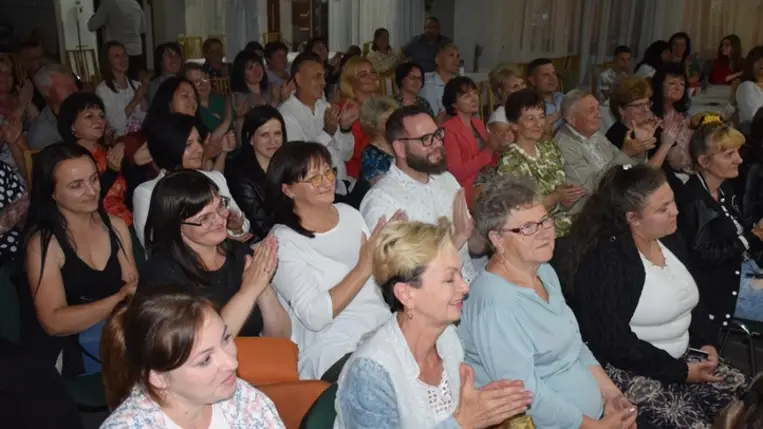 Kárpátaljai Kultúrkaraván: Felejthetetlen nyáreste Wolf Katival. Fotó: Kárpátinfo/Kovács Elemér