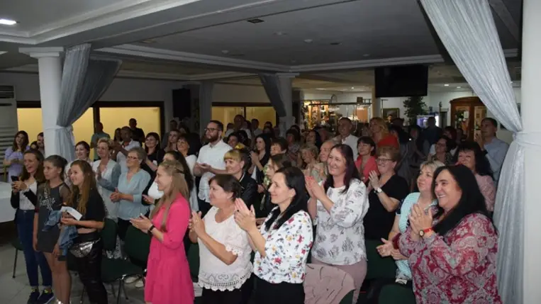 Kárpátaljai Kultúrkaraván: Felejthetetlen nyáreste Wolf Katival. Fotó: Kárpátinfo/Kovács Elemér