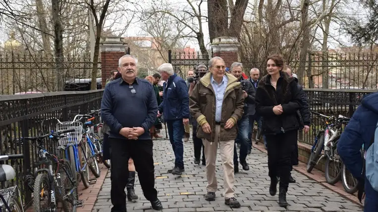 Aggregátorok és elektromos fűtőtestek a George Pataki Centertől. (Fotó: Kárpátinfo/Kovács Erzsébet)