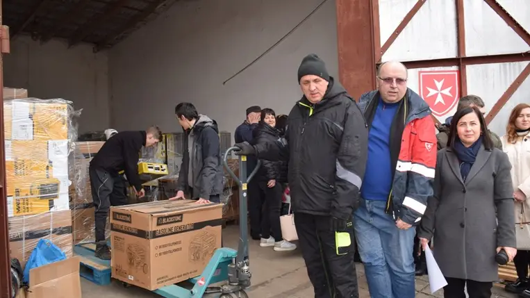 Magyarország kormányának adományát a Beregszászi Járási Máltai Szeretetszolgálat segítségével a hét folyamán juttatják el a helyszínekre. (Fotó: Kárpátinfo/Kovács Elemér)