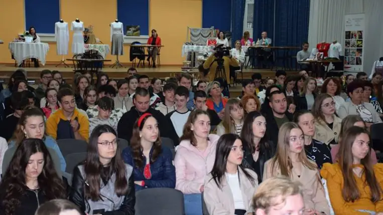 Karriernap és Öregdiák Expo a Rákóczi Főiskolán - Kitartó munka, kreativitás, pozitív szemléletmód. Fotó: Kárpátinfo/ Kovács Elemér