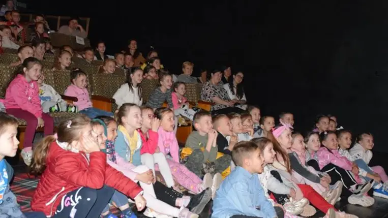 Ezerötszáz fős nézősereg: Vitéz László Kárpátalján - Az elátkozott malom története. Fotó:Kárpátinfo/Kovács Elemér