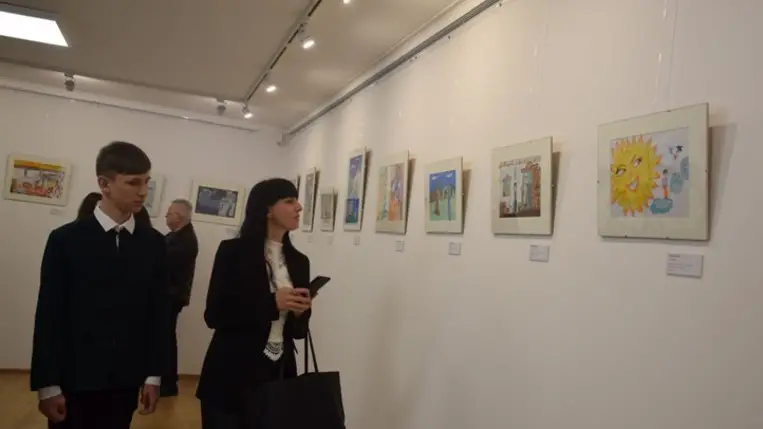 Rajz- és esszépályázat eredményhirdetése Beregszászon. Fotó: Kárpátinfo/Kovács Erzsébet