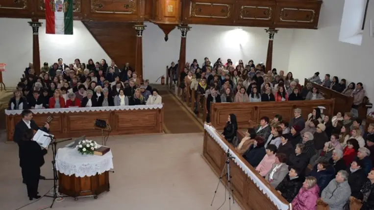 Nőszövetségi csendesdélután Mezőváriban - Higgy és láss csodát. Fotó: Kárpátinfo/Kovács Erzsébet