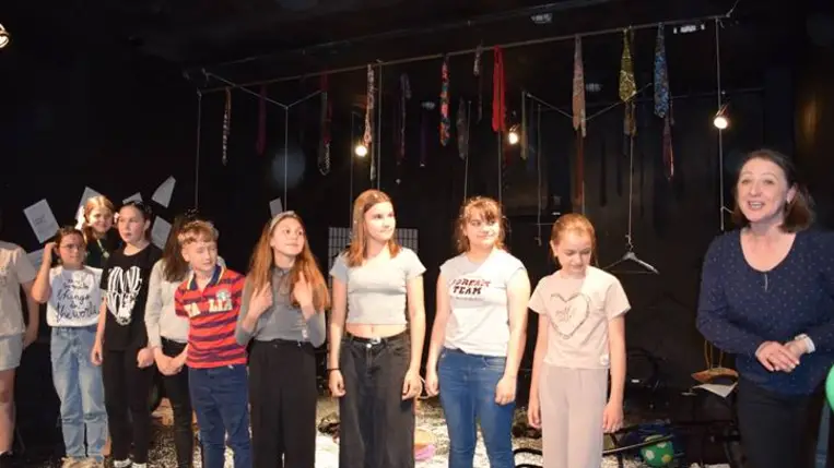 A Ficseri Gyermekstúdió nyílt napján - Színpad, jó csapat, örömjáték. Fotó: Kárpátinfo/Kovács Erzsébet