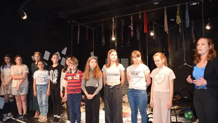 A Ficseri Gyermekstúdió nyílt napján - Színpad, jó csapat, örömjáték. Fotó: Kárpátinfo/Kovács Erzsébet