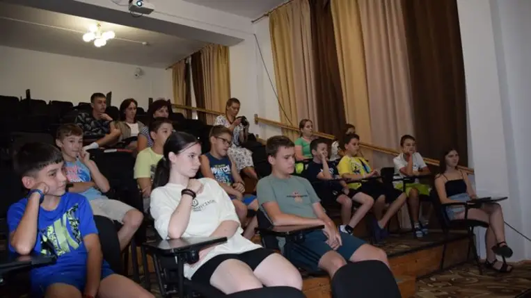 Keresztyén Balázs olvasótábor a KMPSZ szervezésében - Életre kelt irodalom. Fotó: Kárpátinfo/Kovács Erzsébet