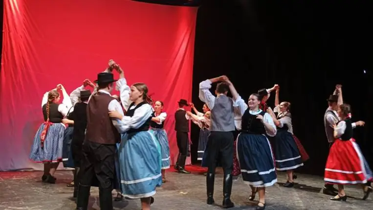 A Rezeda Folkműhely gálakoncertje Beregszászon - Örökösök és értékőrzők. Fotó: Kárpátinfo/Kovács Erzsébet