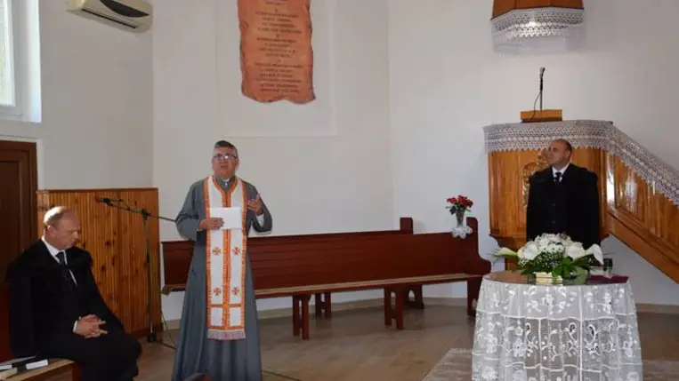 Lelkészbeiktatás Balazséron - Isten melletti elköteleződés. Fotó: Kárpátinfo/ Marton Erzsébet