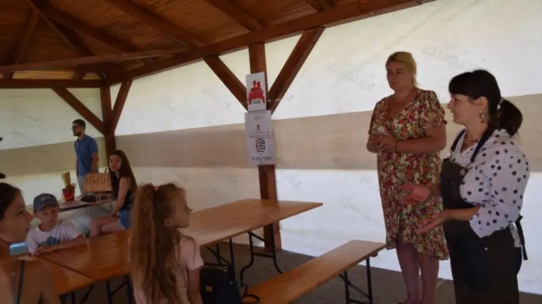 Horváth Anna alkotóhét a KMNE szervezésében - Minőségi közösségi együttlét.  Fotó: Kárpátinfo/Kovács Erzsébet