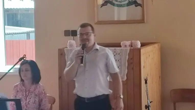 Csendesnap a Munkácsi Református Roma Gyülekezetben - Szolgáljuk Istent, mert az Isten is szolgált mifelénk!