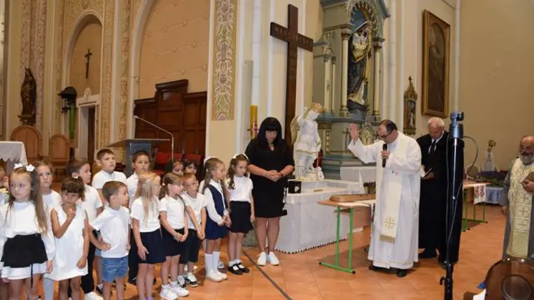 A KMPSZ központi tanévnyitó ünnepségén - Szeretettel, hűséggel és felelősséggel. Fotó: Kárpátinfó/ Marton Erzsébet