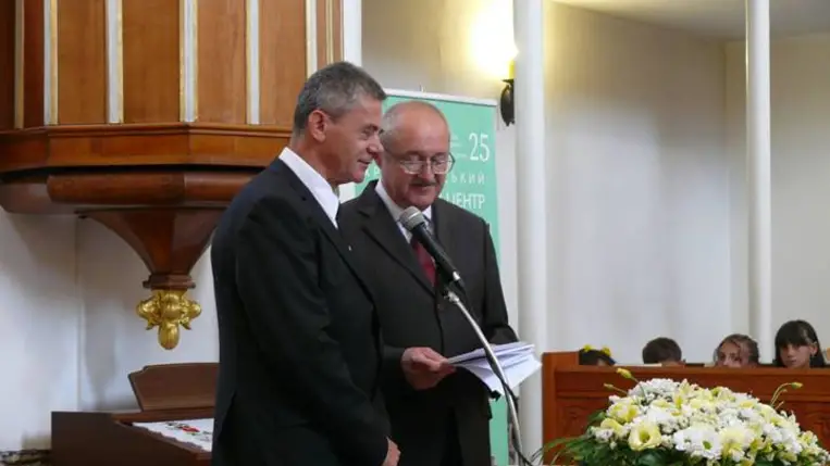 Hálaadó istentisztelet Munkácson – 25 éves a Keresztény Egészségügyi Központ - Gyógyítás és istenhit. Fotó: Kárpátinfó/ Kovács Erzsébet