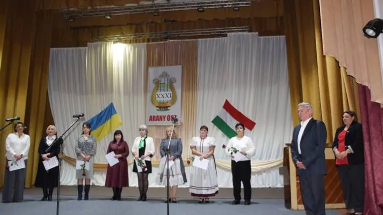 Técsőn ismét megrendezték az Arany Ősz Kórus- és Néptánctalálkozót - Közös éneklés, a béke misztériuma