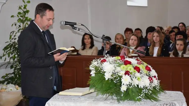 Hálaadó istentisztelet Izsnyétén. Fotó: Kárpátinfó/ Kovács Elemér