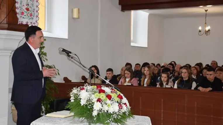 Hálaadó istentisztelet Izsnyétén. Fotó: Kárpátinfó/ Kovács Elemér