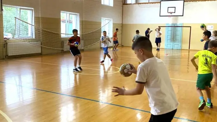 V. Ugocsai Sporttábor Tiszapéterfalván - Cél a mozgás, eszköz a közösség