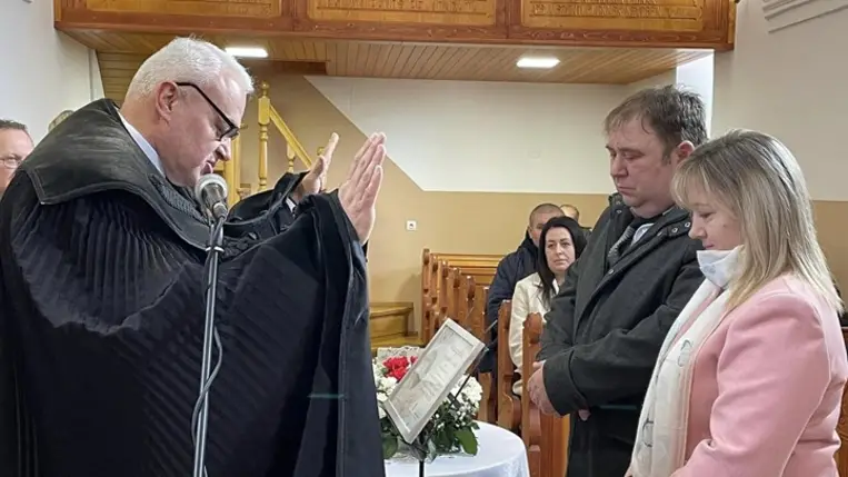 Házaspárok megáldása Tiszakeresztúrban