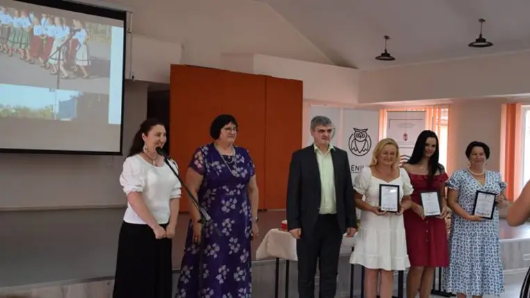 Tizenötéves a Bereg-vidéki Népzenei és Néptánctábor - Megtartó hagyományok, gyökerek. Fotó: Kárpátinfó/ Kovács Erzsébet