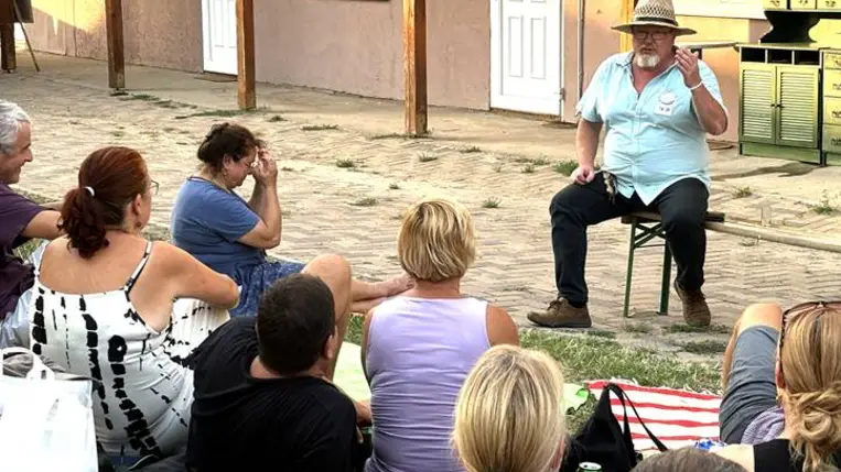 Mese, mesétől a pillangós madárkáig - Kárpát-medencei Népmesemondó Találkozó. Fotó: Meseszó Egyesület