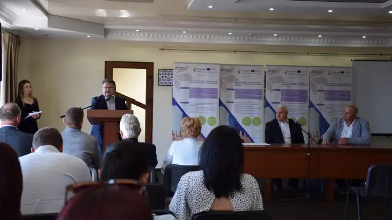 Partnerség határok nélkül: Projektindító Nagydobronyban - Együttműködés a jobb felkészültség és a határokon átnyúló katasztrófamegelőzés érdekében. Fotó: Kárpátinfó/ Kovács Erzsébet