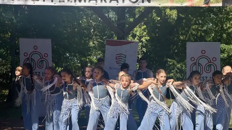 Jótékonysági futás a KMKSZ ISZ és Beregszászi Városi Tanács szervezésében