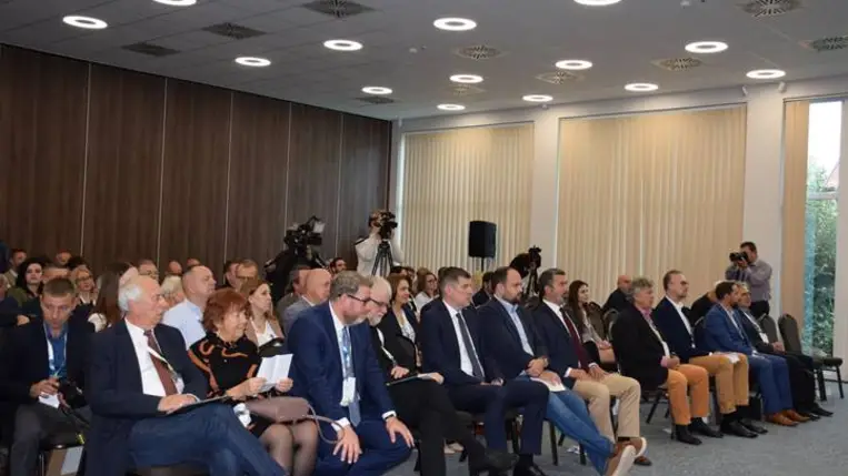 Kárpát-medencei Magyar Médiatalálkozó Balatonalmádiban - Hitelesség, elhivatottság, naprakészség. Fotó: Kárpátinfó/ Kovács Elemér