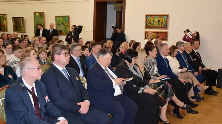 Hangverseny Beregszászban - Ünnepi ZeneVarázslat. Fotó: Kárpátinfó/ Kovács Erzsébet