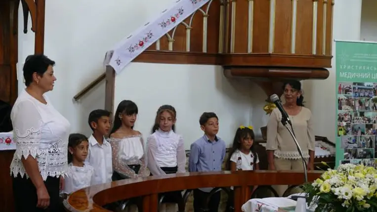 Hálaadó istentisztelet Munkácson – 25 éves a Keresztény Egészségügyi Központ - Gyógyítás és istenhit. Fotó: Kárpátinfó/ Kovács Erzsébet