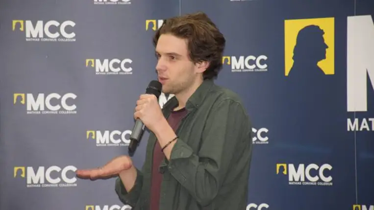 Vidám percek a Stand-Up Budapest humoristáival - Társkeresés, hétköznapi kapcsolataink. Fotó: Kárpátinfó/ Kovács Elemér